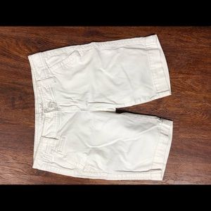 Classic Bermuda shorts